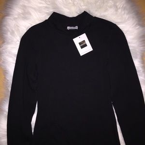 SOLD Wonderland Honolulu Long-sleeve Bodycon Dress